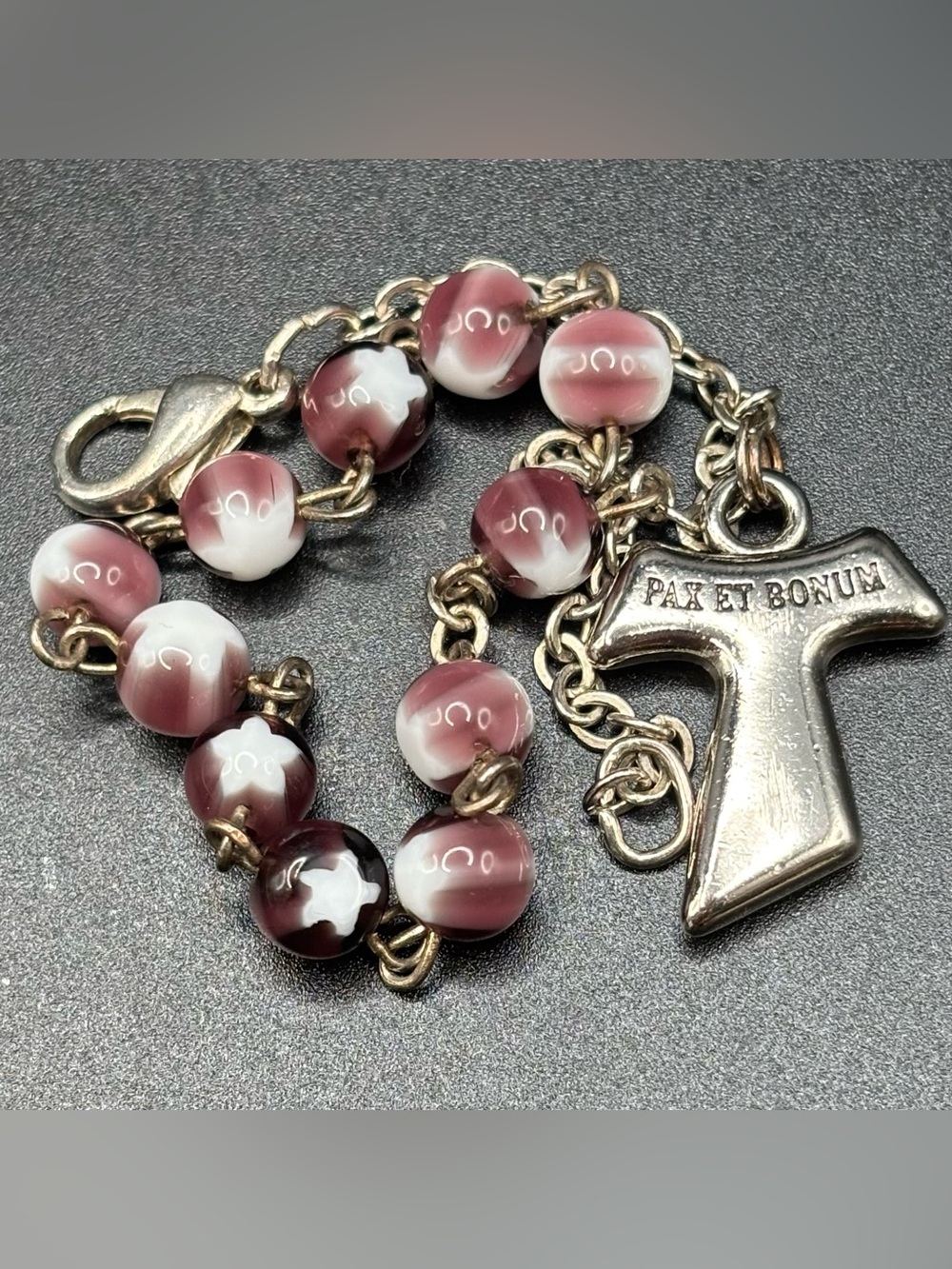 Vintage UV Glow Slag Glass Tau Cross Rosary Bracelet Pax Et Bonum Decade 8"